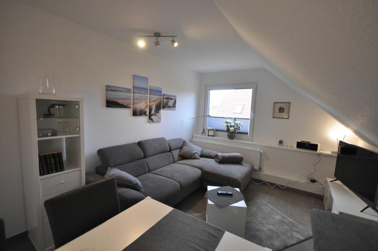 Nr 28 - Ferienwohnung Am Yachthafen Harlesiel Eksteriør billede