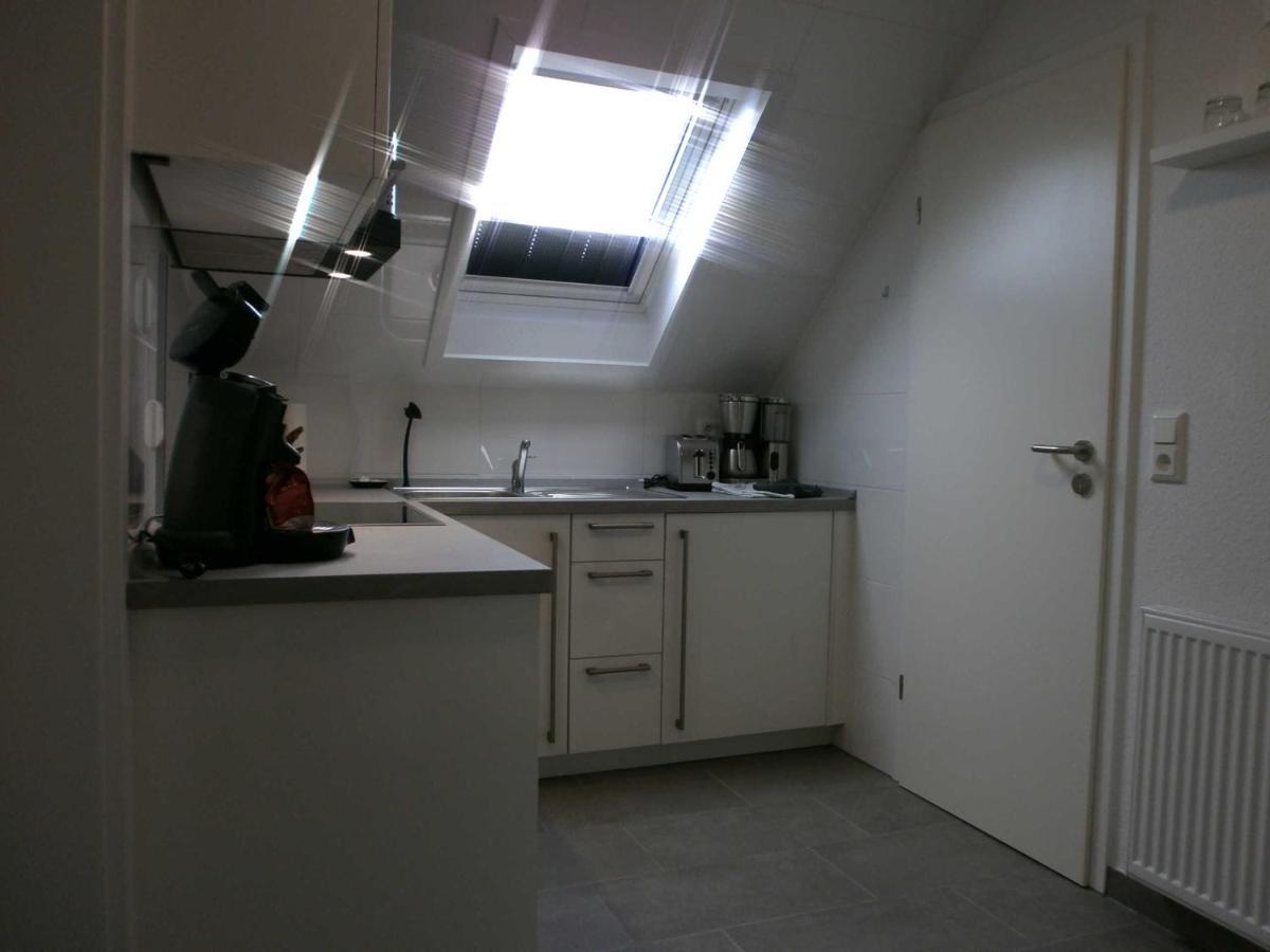 Nr 28 - Ferienwohnung Am Yachthafen Harlesiel Eksteriør billede